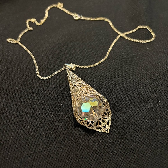 VTG Silver Tone Metal Filigree Cone and Aurora Borealis dangle pendant. Pretty!! - Picture 2 of 6